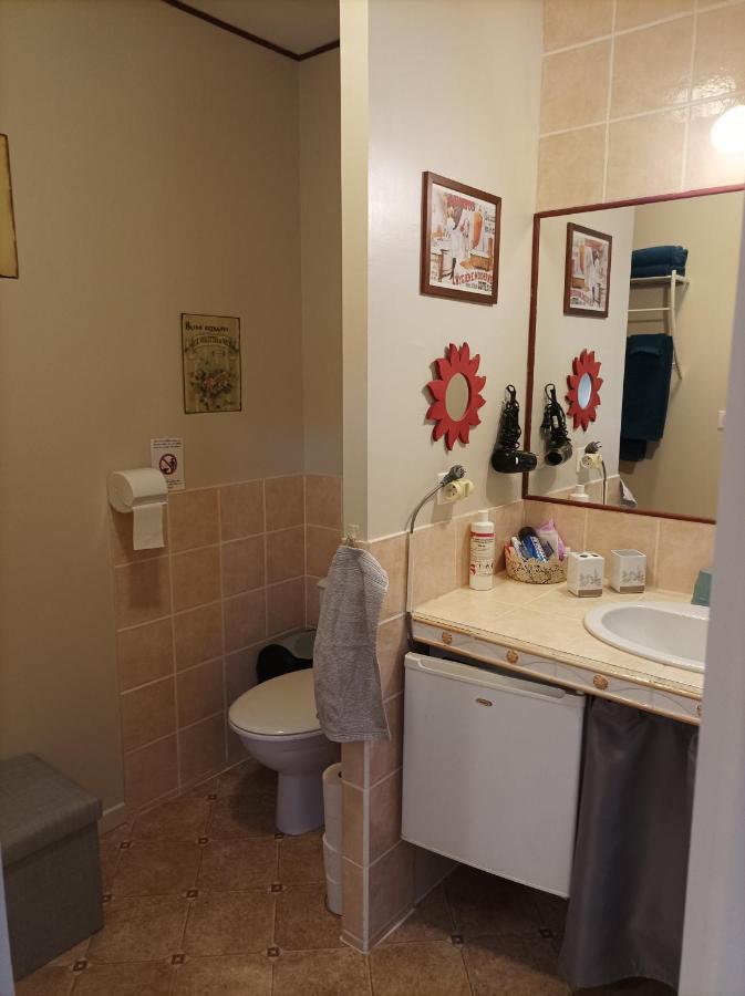 Le Nid De Mesanges Bed & Breakfast Chauffour-sur-Vell ภายนอก รูปภาพ