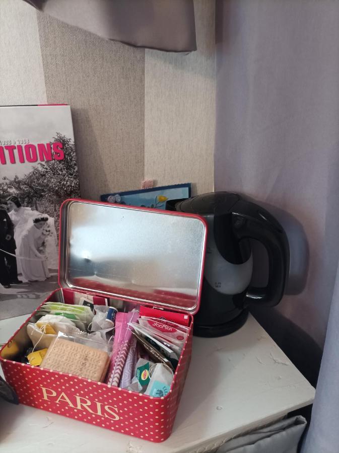 Le Nid De Mesanges Bed & Breakfast Chauffour-sur-Vell ภายนอก รูปภาพ