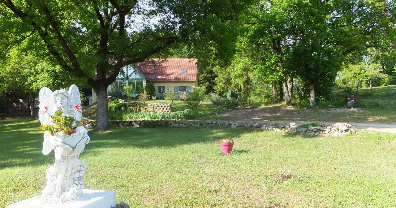 Le Nid De Mesanges Bed & Breakfast Chauffour-sur-Vell ภายนอก รูปภาพ